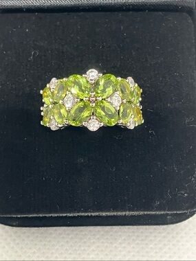 Gold Coast Platinum Plated Green Peridot Flower Burst Statement Ring Size 6